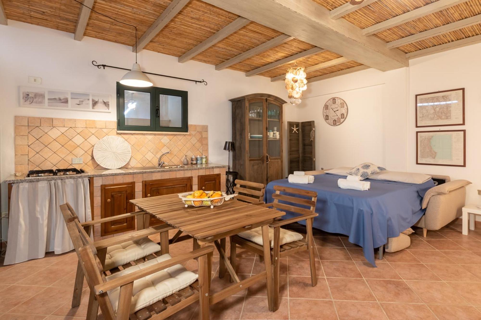 Raffinata Taverna Con Camino كالا ليبيروتو المظهر الخارجي الصورة